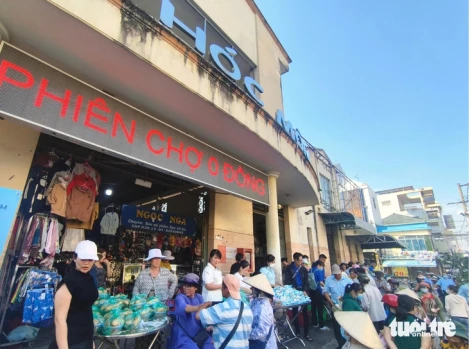 Phiên chợ 0 đồng lần 3 năm 2025 tại chợ Hóc Môn
